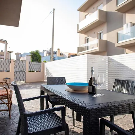 Apartment Danipa House