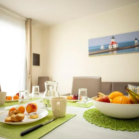 Danipa House Apartment *